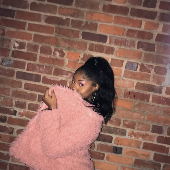 pink fuzzy fashion nova jacket - Picture 2 of 2